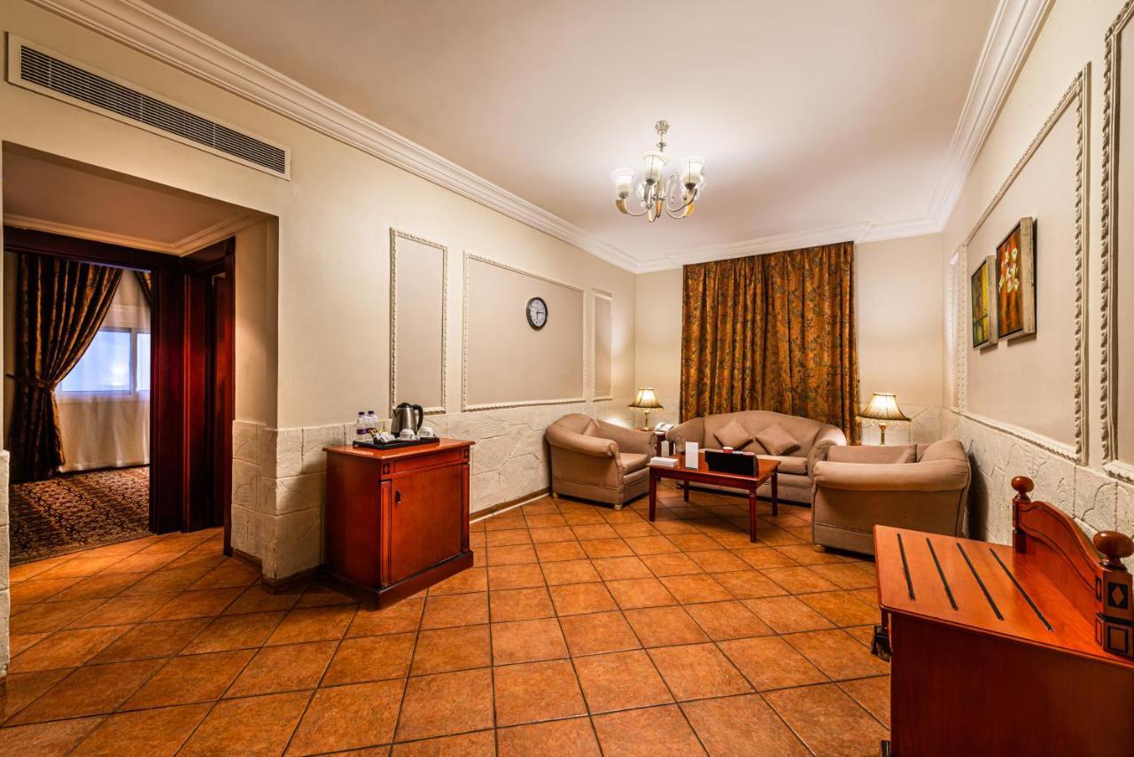 Hotel Boudl Palestine Jiddah Esterno foto