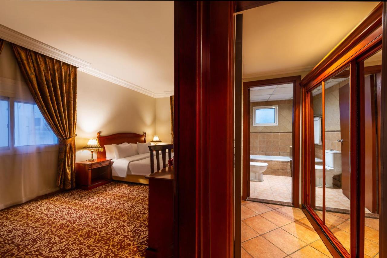 Hotel Boudl Palestine Jiddah Esterno foto