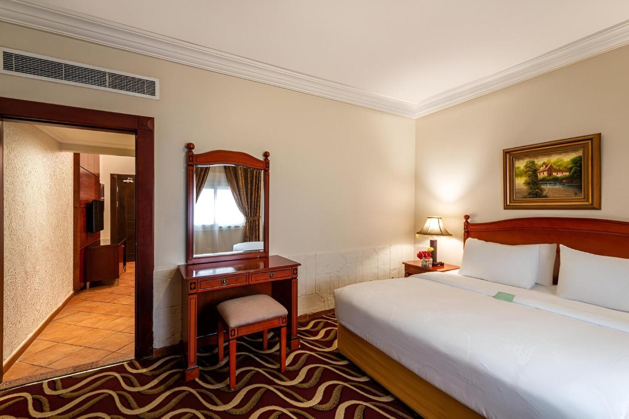 Hotel Boudl Palestine Jiddah Esterno foto